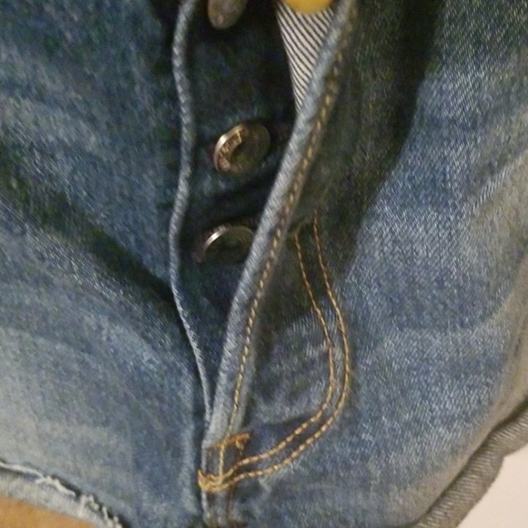 Levi denim shorts 501 original fit - Picture 5 of 6